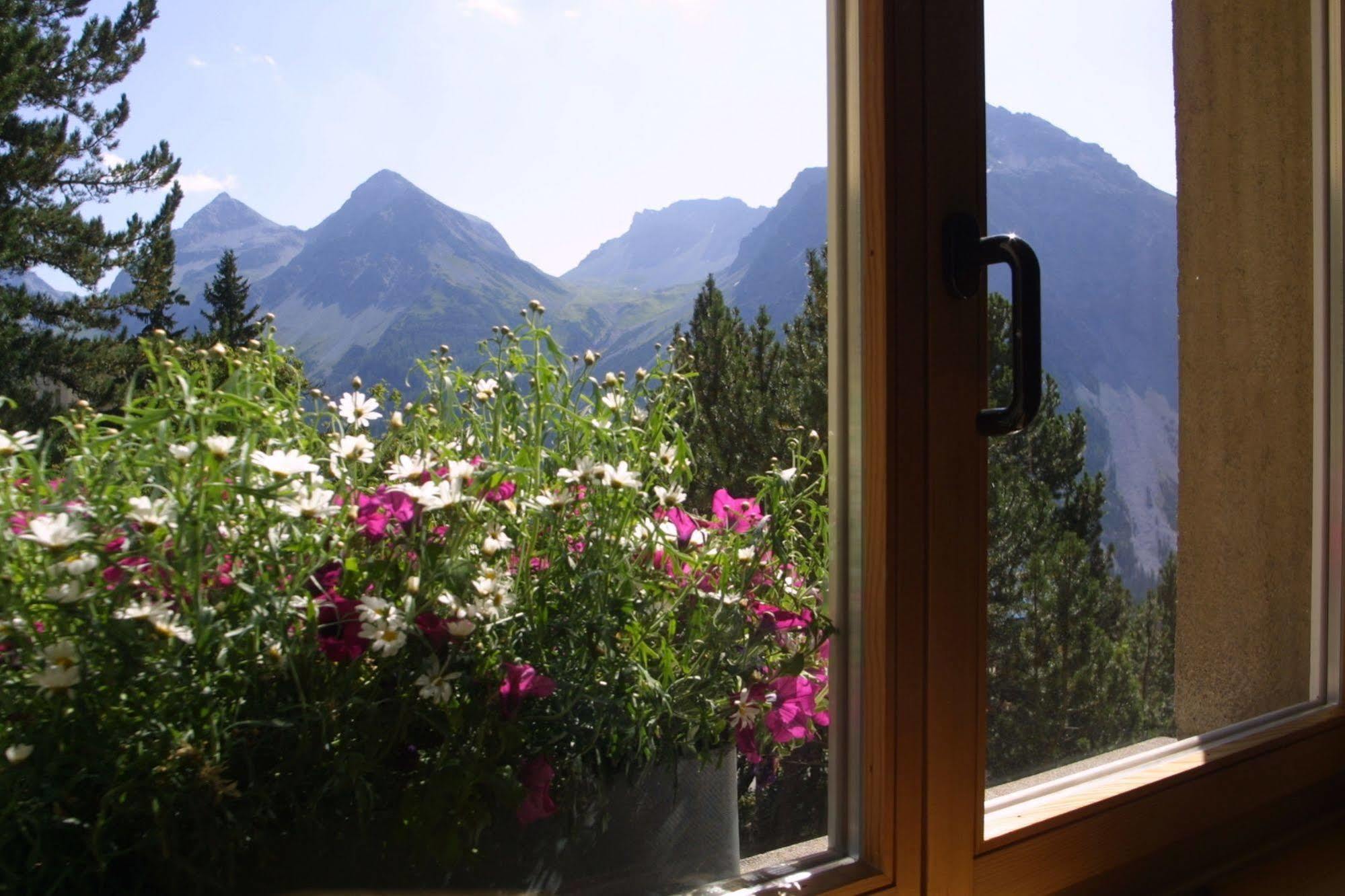 The Excelsior Ostfluegel Arosa Exterior foto
